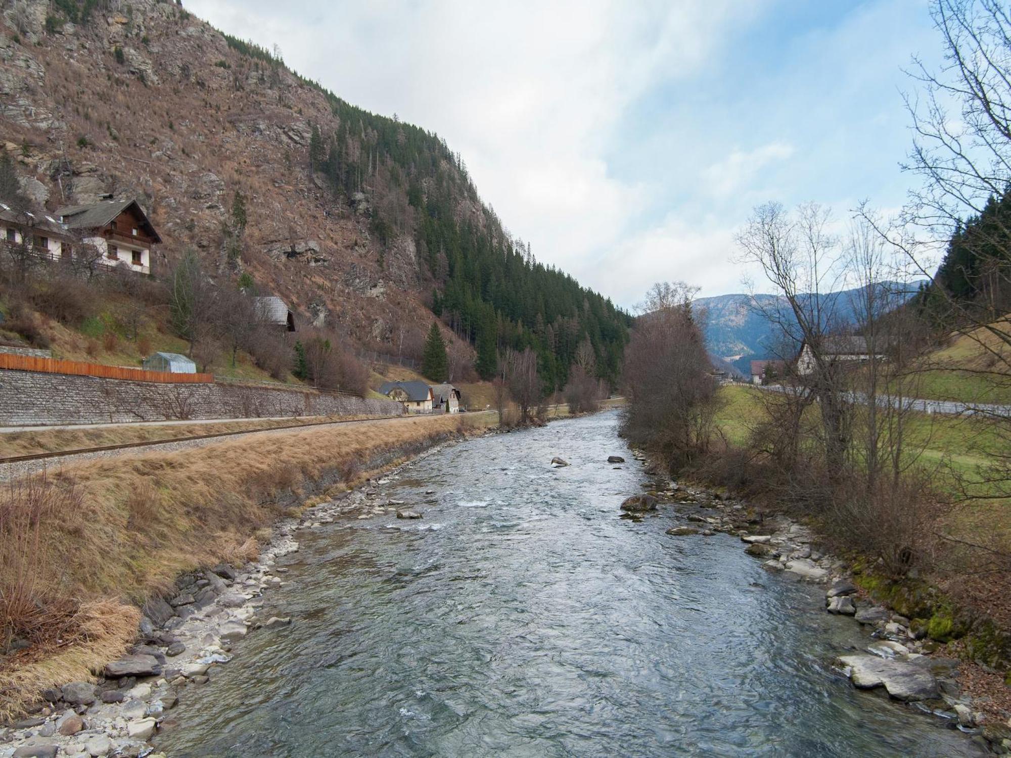 Chalet In Stadl An Der Mur Styria With Terrace Exteriör bild
